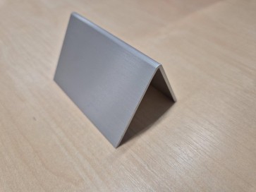 blanko Tischwinkel/Aufsteller Aluminium natur 2mm Stärke - Liq